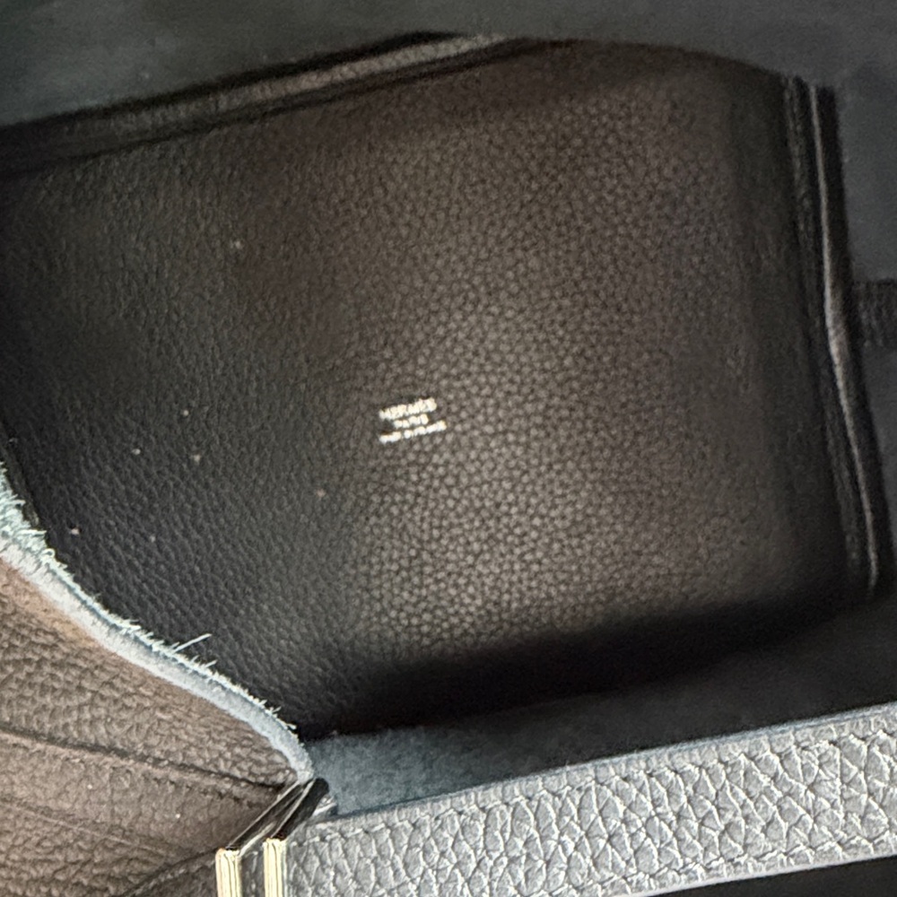 Hermes Picotin Lock 22 Black Leather Palladium Hardware PHW 2020 Handbag - Picture 3 of 8